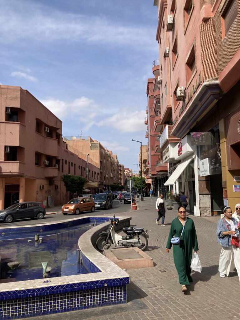 A view from Avenue Mohammed V looking towards Rue Mohammed El Bekal