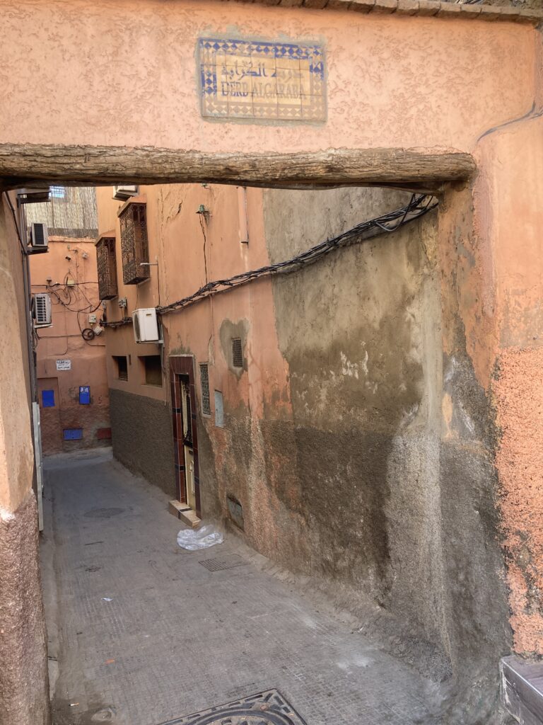 A view of Derb Algaraba on Rue Riad Laarous