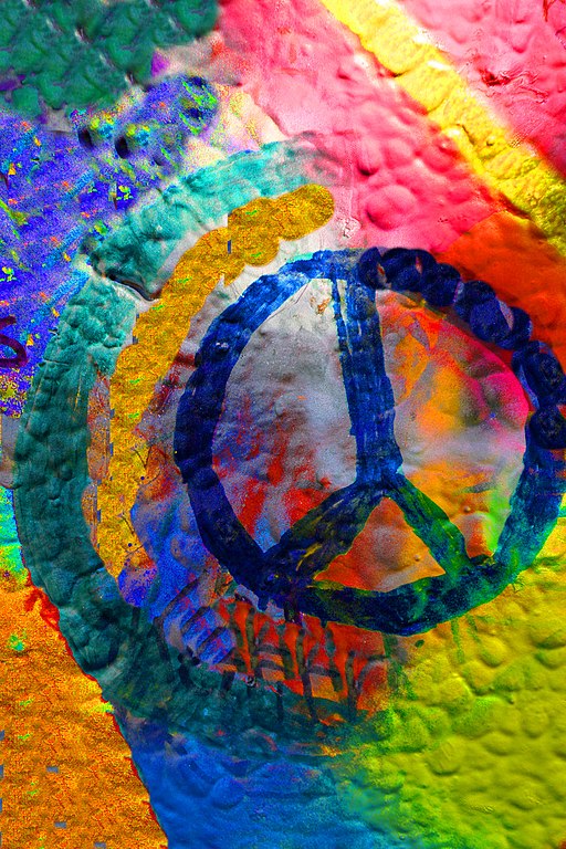 Peace symbol (John Lennon wall, Prag)