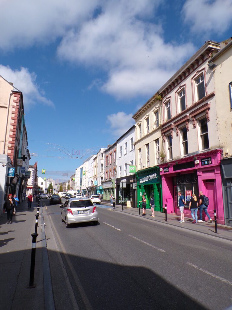 A scene in Tralee (Trá Lí)