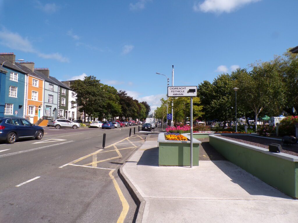 A scene in Tralee (Trá Lí), County Kerry (Contae Chiarraí) Ireland (Éire)