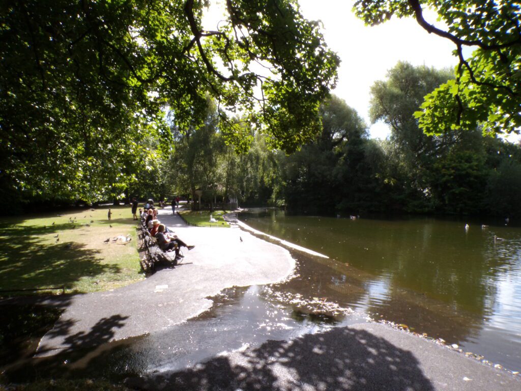 A view inside Saint Stephen's Green Park in Dublin