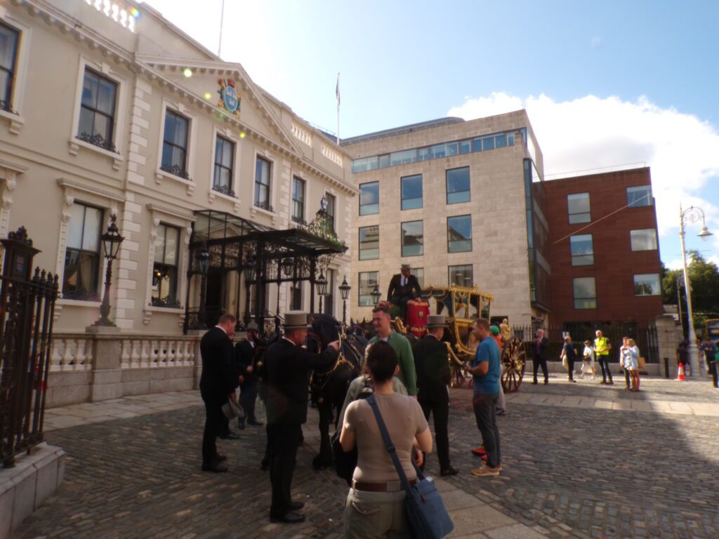 A scene of Mansion House on Dawson Street in Dublin