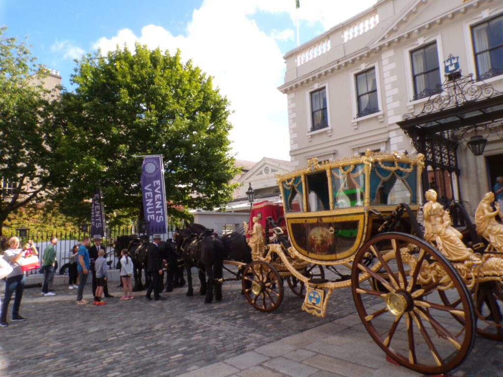 A scene of Mansion House on Dawson Street in Dublin